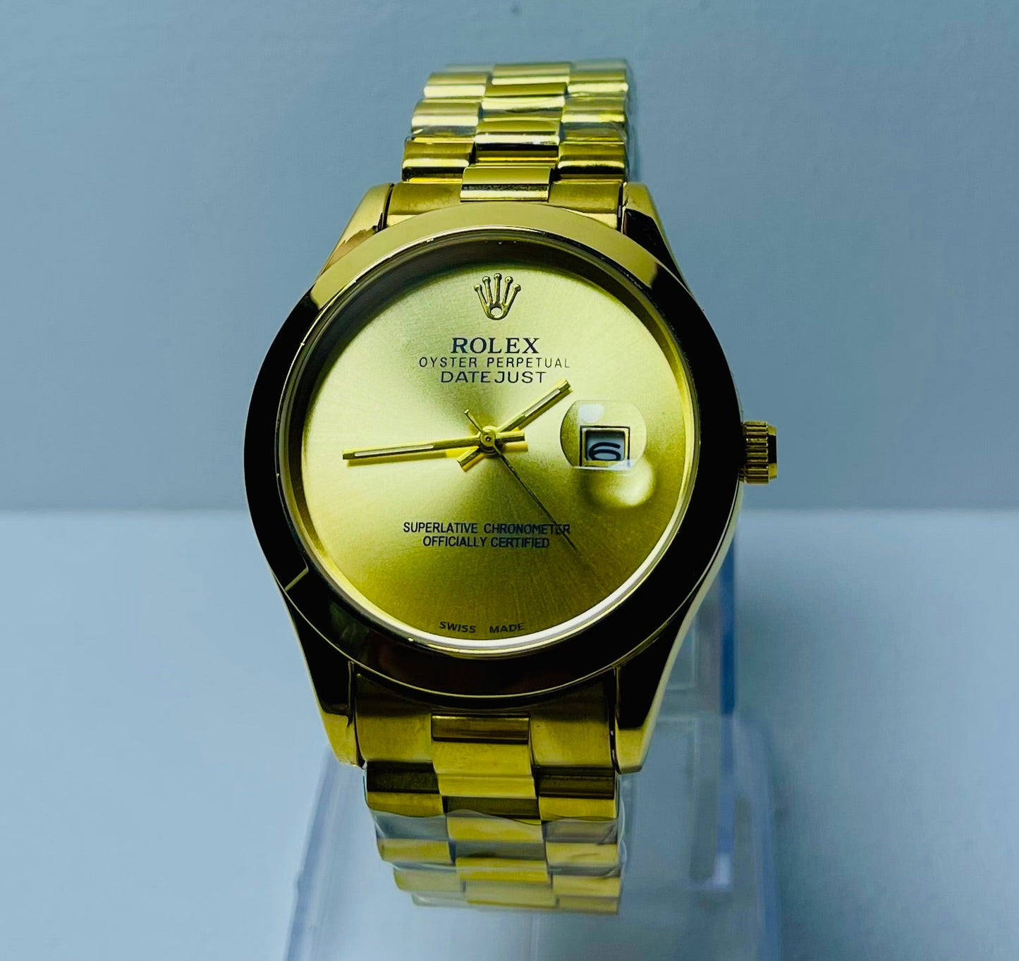 Rolex Oyster Date Just Plain Dial Golden & Stainless Steal Chain Watch With Day & Date.